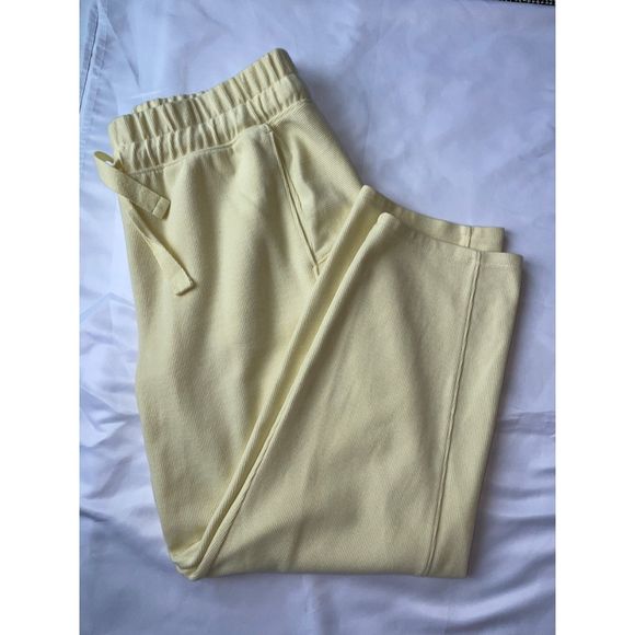 All In Motion Cropped Yellow Sweats - Picture 3 of 3